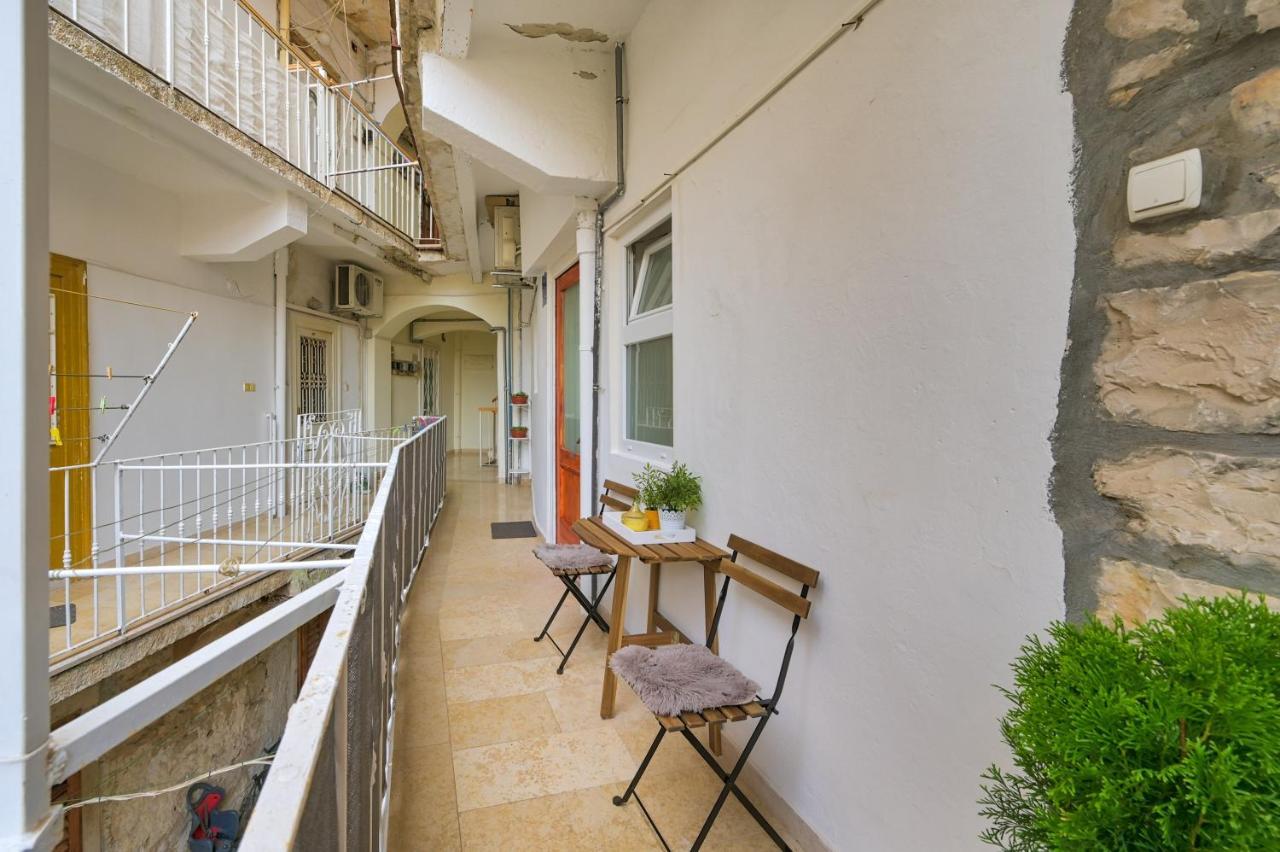 Arena City Apartment Pola Esterno foto